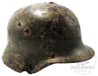 Německá přilba Wehrmacht M40 – originál WWII, původní barva